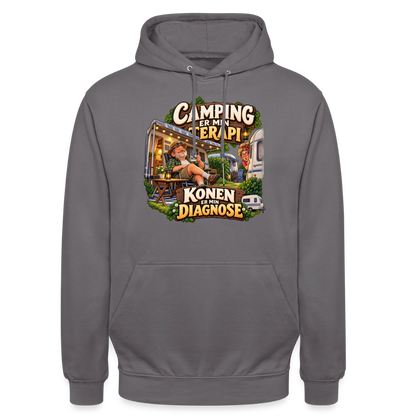 CityShirts - Hoodie - Camping er min terapi – Konen er min diagnose - CS032 - mellemgrå