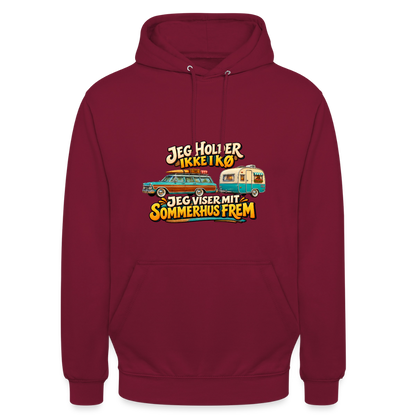 CityShirts - Hoodie - Jeg holder ikke i kø – Jeg viser mit sommerhus frem - CS034 - bordeaux