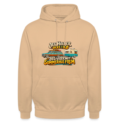 CityShirts - Hoodie - Jeg holder ikke i kø – Jeg viser mit sommerhus frem - CS034 - fersken
