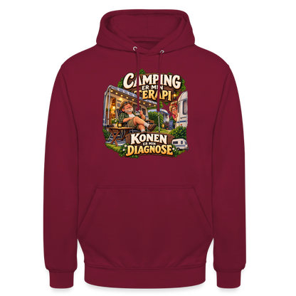 CityShirts - Hoodie - Camping er min terapi – Konen er min diagnose - CS032 - bordeaux