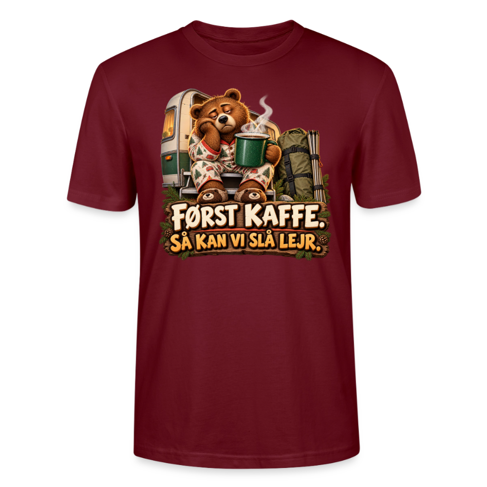 CityShirts - T-shirt - Først kaffe – Så kan vi slå lejr - CS043 - burgunder-rød