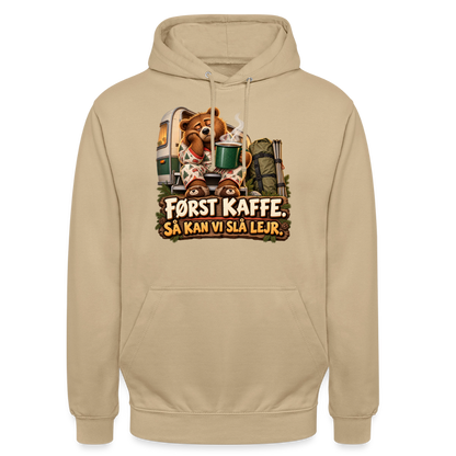 CityShirts - Hoodie - Først kaffe – Så kan vi slå lejr - CS043 - beige