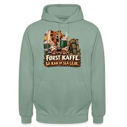 CityShirts - Hoodie - Først kaffe – Så kan vi slå lejr - CS043 - grågrøn