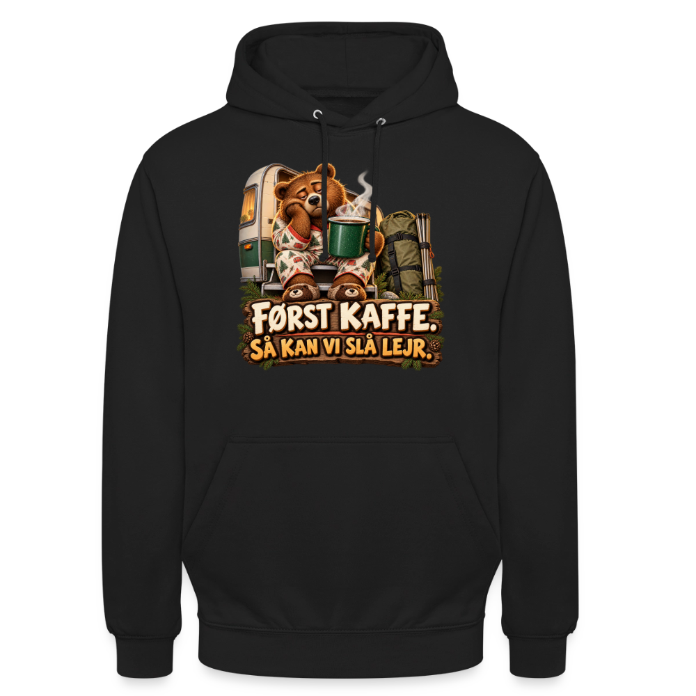 CityShirts - Hoodie - Først kaffe – Så kan vi slå lejr - CS043 - sort